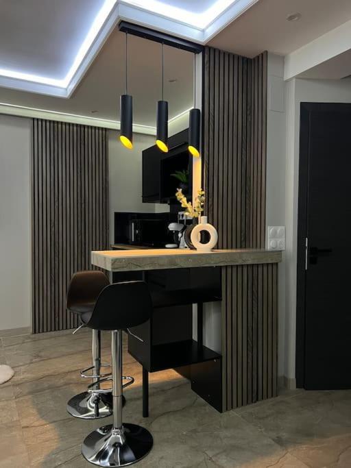 Luxueux Appartement Pres De La Cathedrale Strasbourg Exterior photo